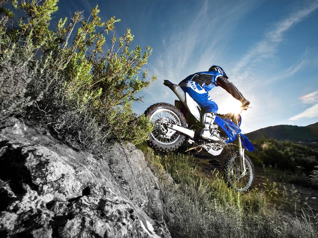 2009-WR250F-action-06_tcm76-256116.jpg