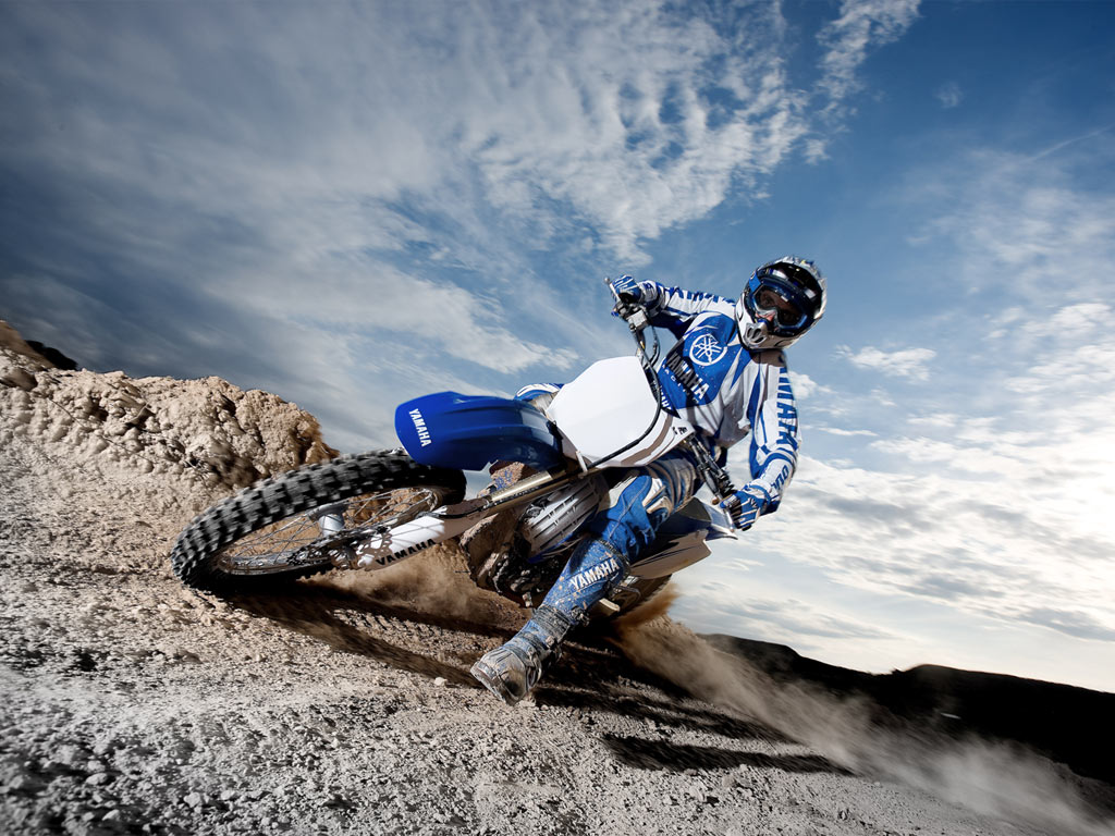 2009-YZ250F-action-16_tcm76-255716.jpg